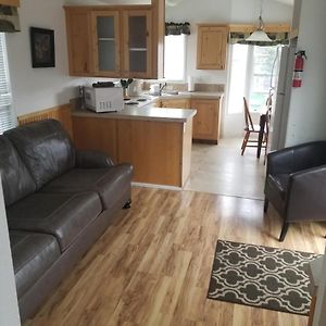One-Bedroom Cottage